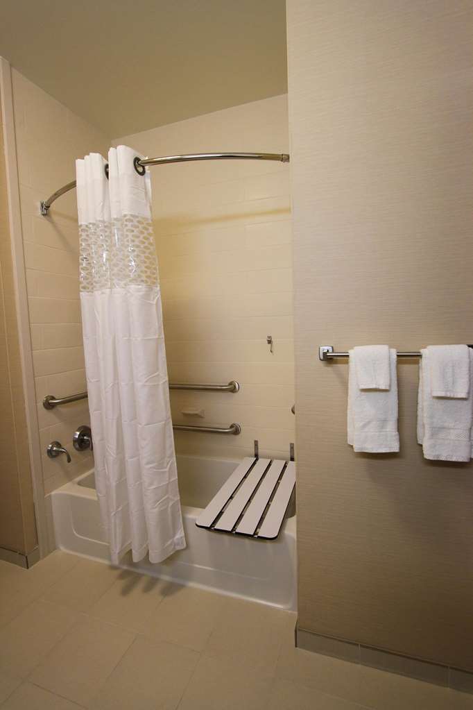 Hotel Hampton & - Ocala